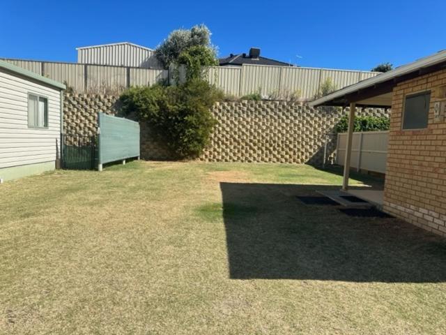 Leander Reef Holiday Park Port Denison Exterior foto